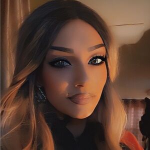 Welcome to my closet! My names D, I have SOO MUCH UNLISTED….And 🖤 trading!